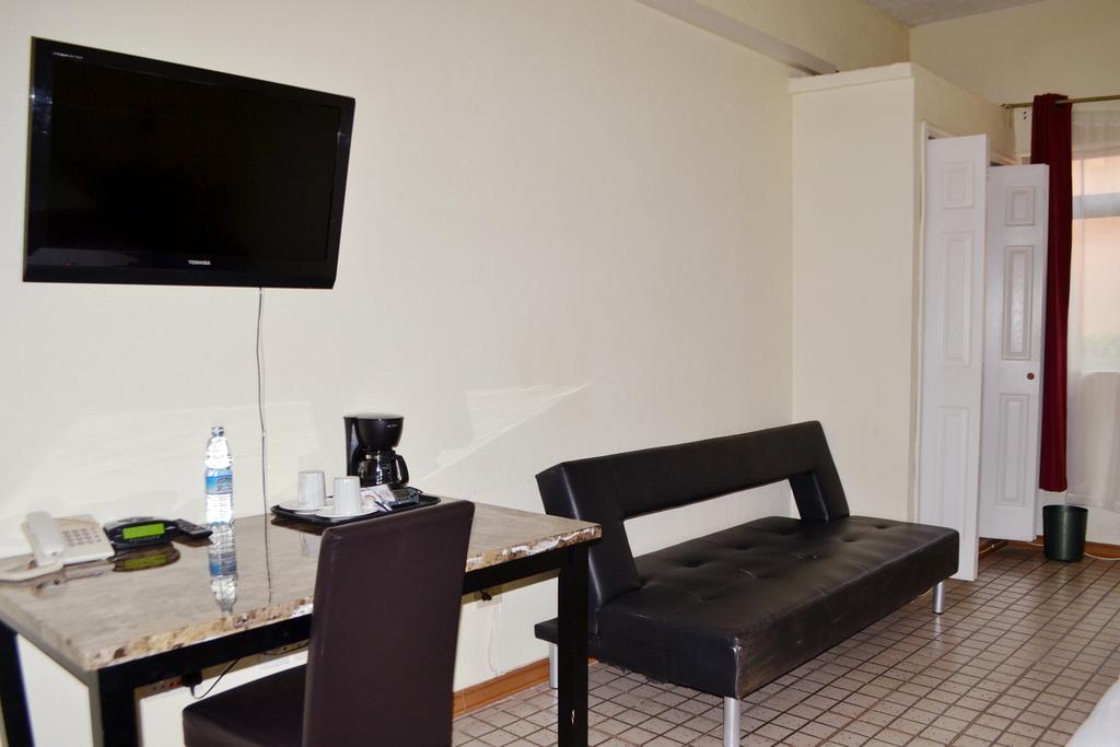 Executive Airport Hotel Εντέμπε Εξωτερικό φωτογραφία