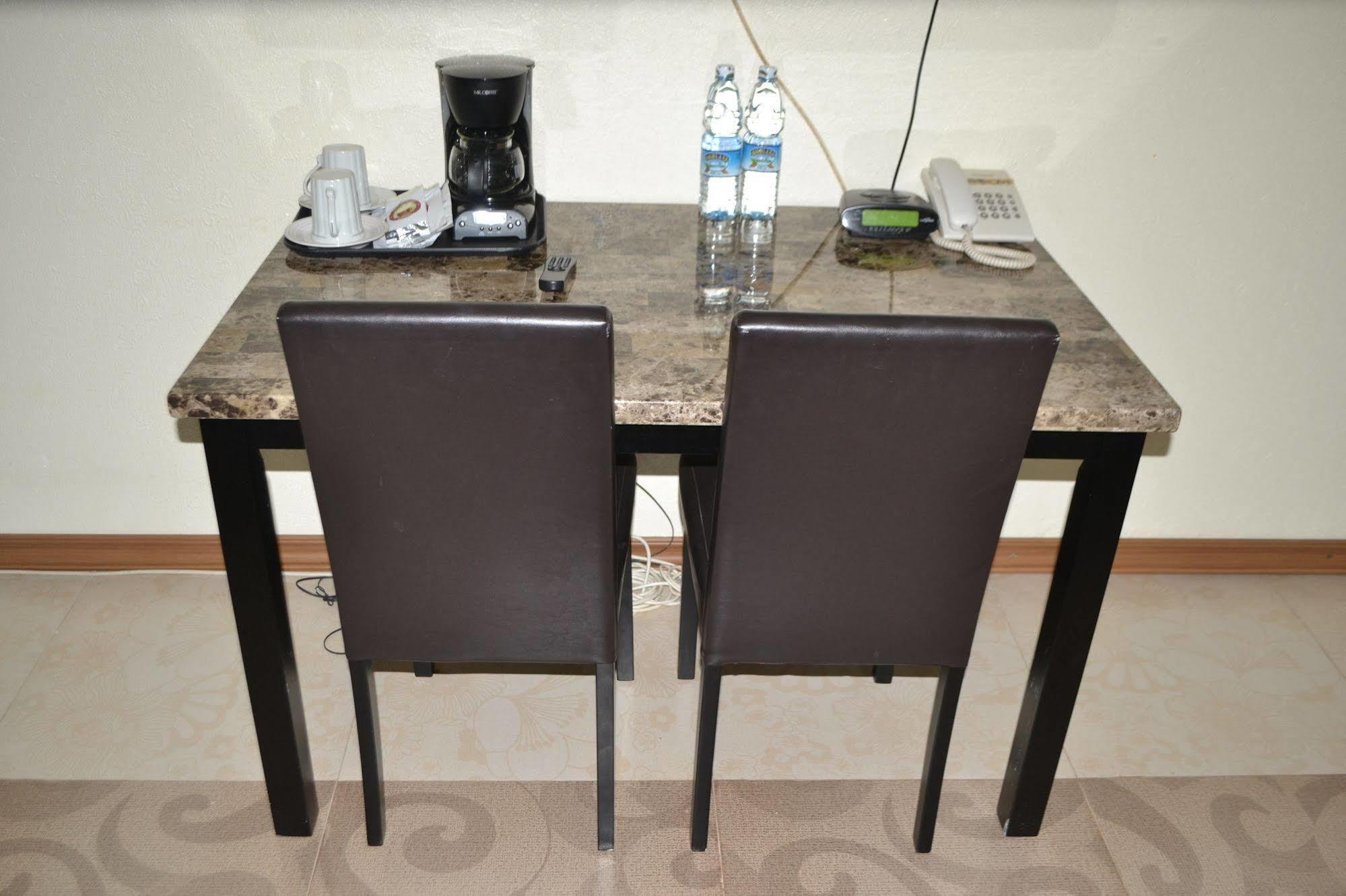 Executive Airport Hotel Εντέμπε Εξωτερικό φωτογραφία