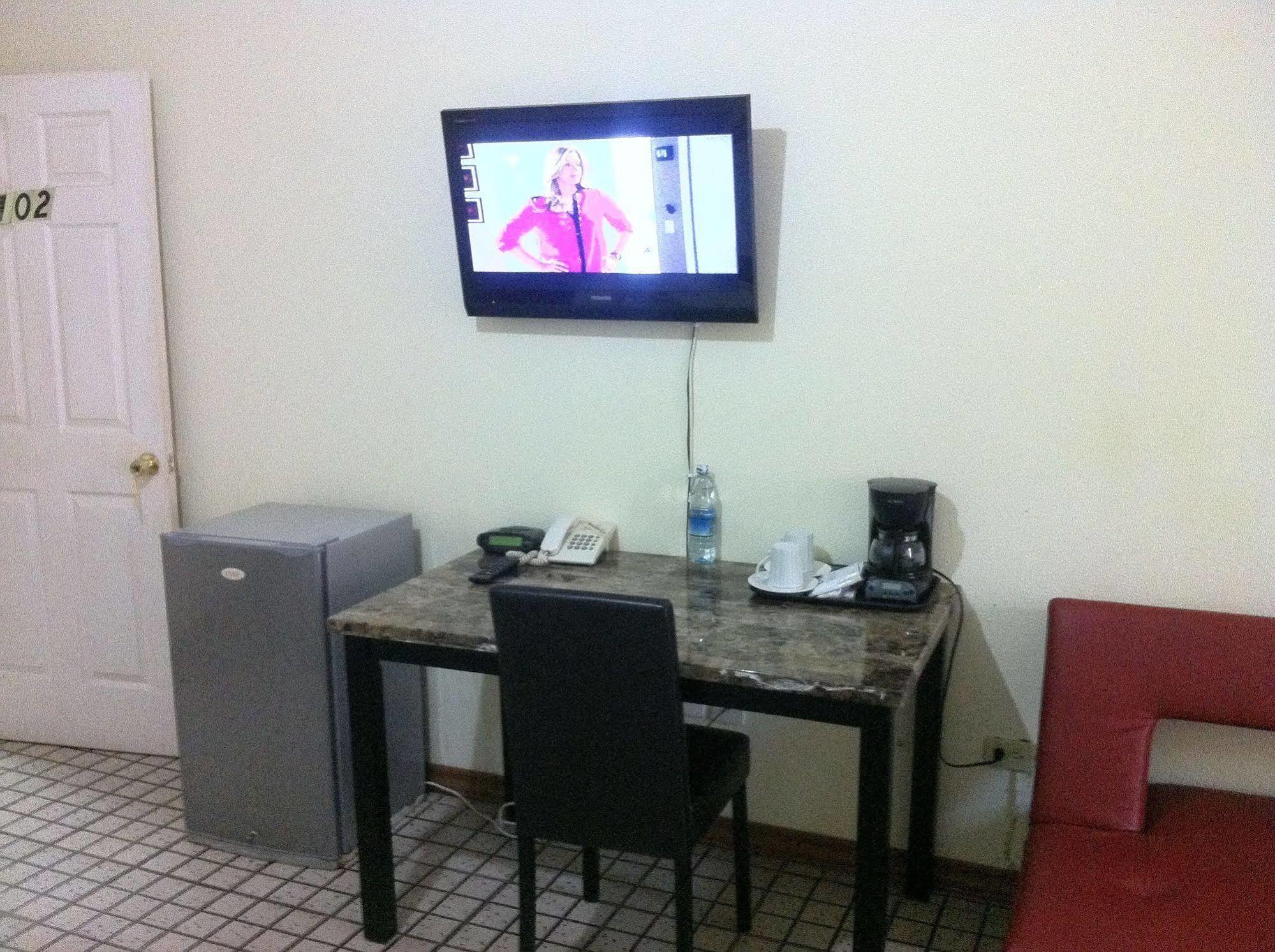 Executive Airport Hotel Εντέμπε Εξωτερικό φωτογραφία