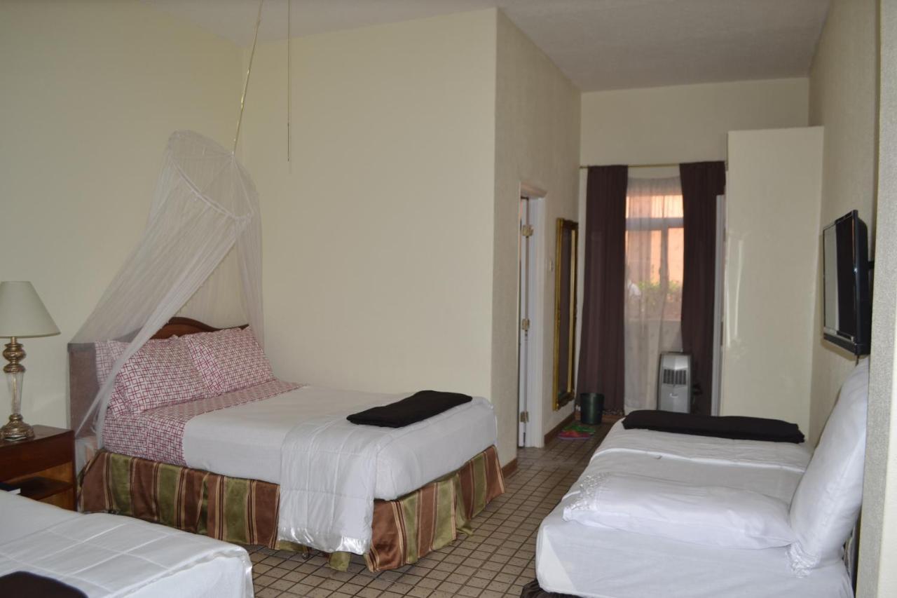 Executive Airport Hotel Εντέμπε Εξωτερικό φωτογραφία