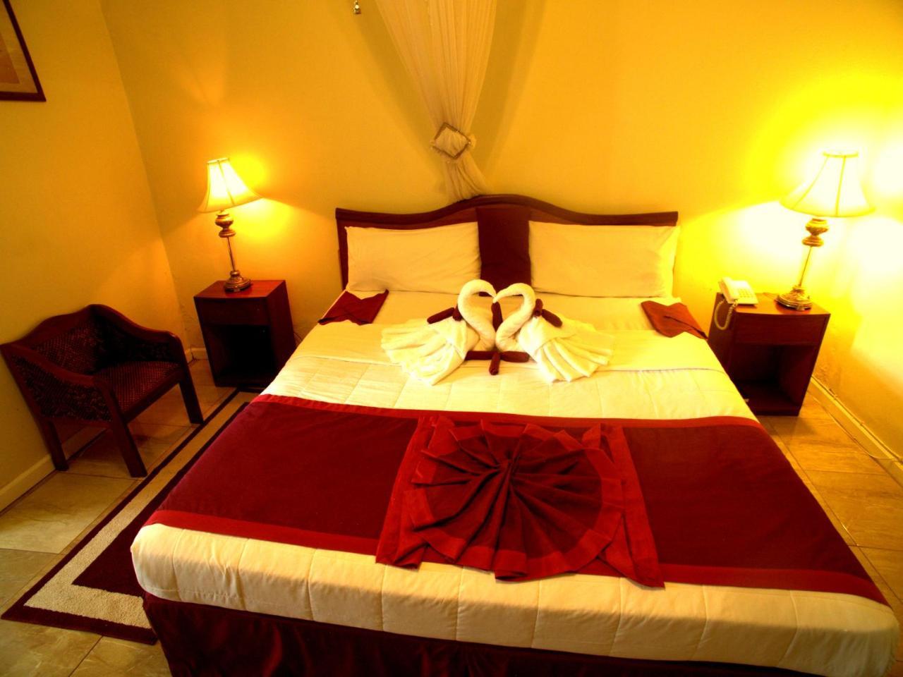 Executive Airport Hotel Εντέμπε Εξωτερικό φωτογραφία